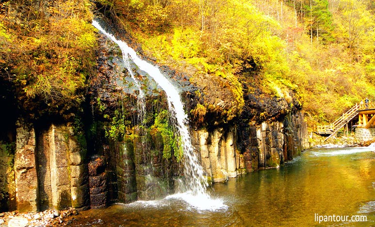 吉林松花湖、長(zhǎng)白山、朝